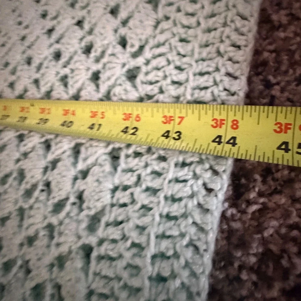 Handmade Mint Green Crochet Shell Stitch Throw Blanket 36x44 Soft Pastel Afghan